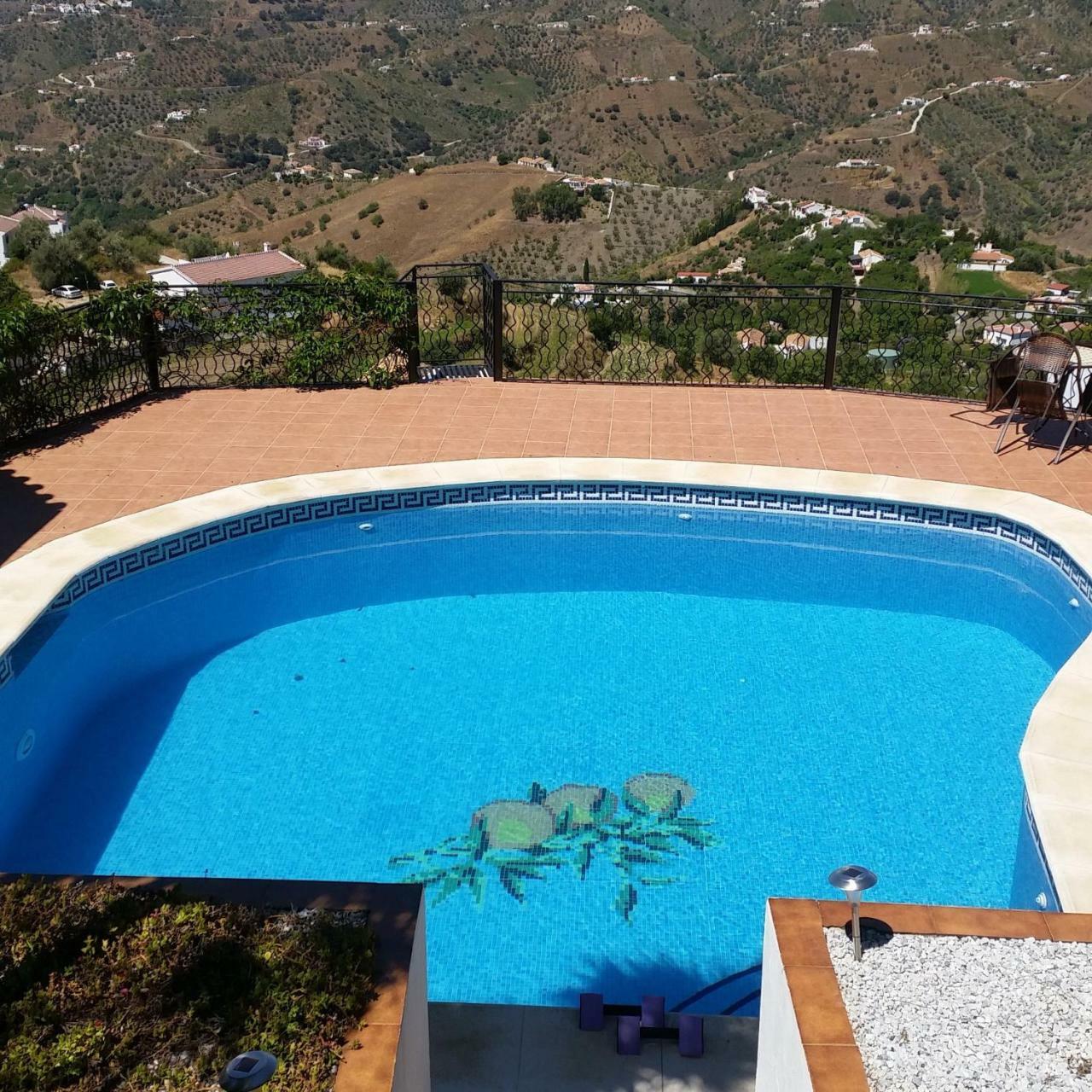 Villa Andalucia Competa Exterior photo